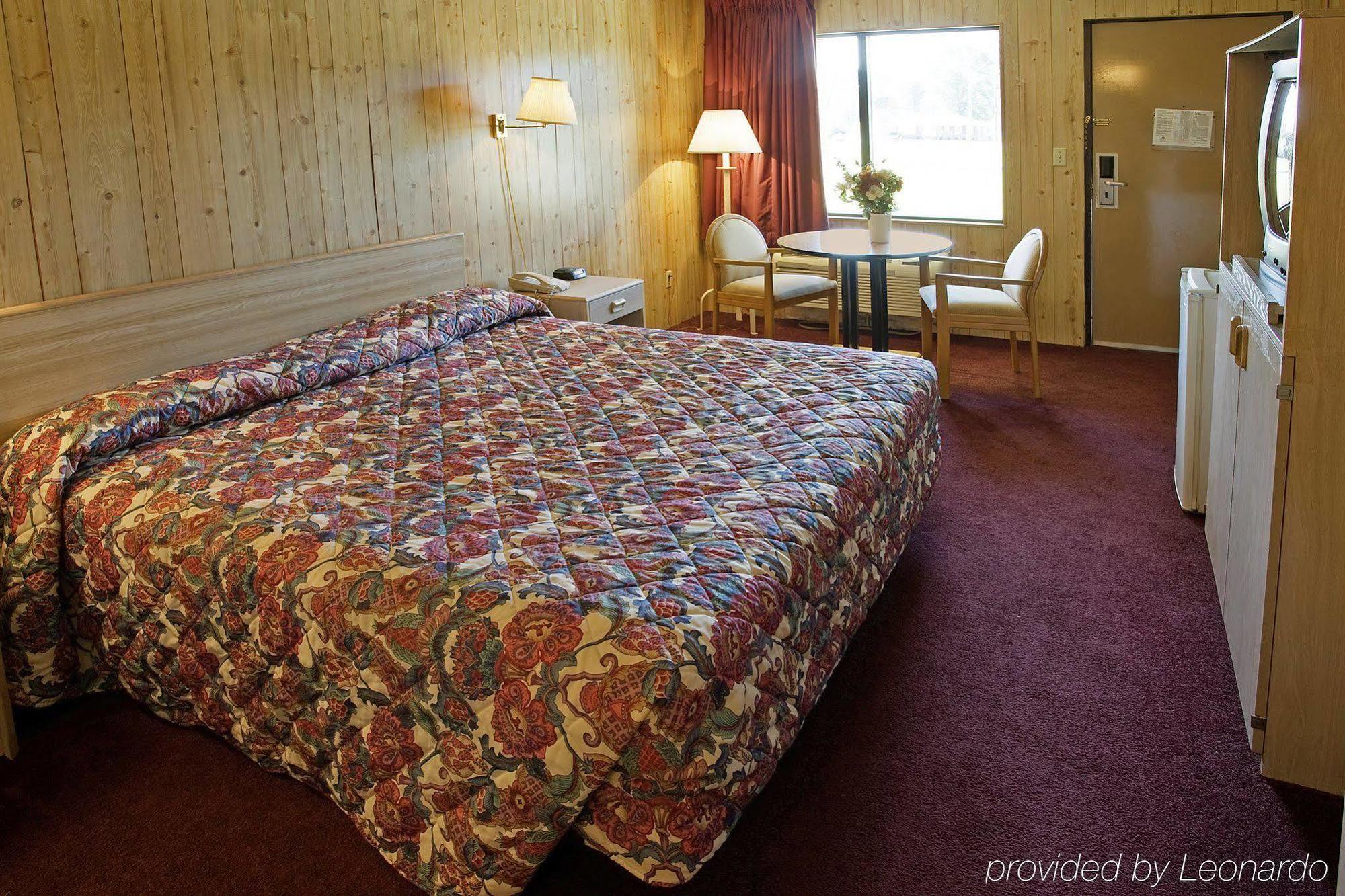 Americas Best Value Inn - 체서피크 객실 사진